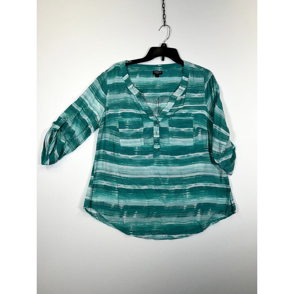 Torrid Blouse Women’s Size 0 Blue 3/4 Sleeve 100% Rayon